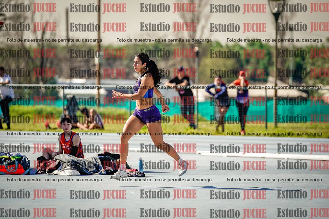 Fotos del salto en alto de mujeres - heptatlón 2