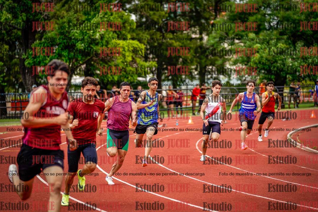 Fotos de los 200 m llanos de varones