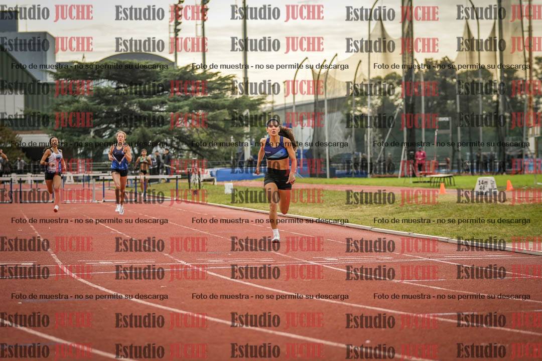 Fotos de los 400 m con vallas de mujeres