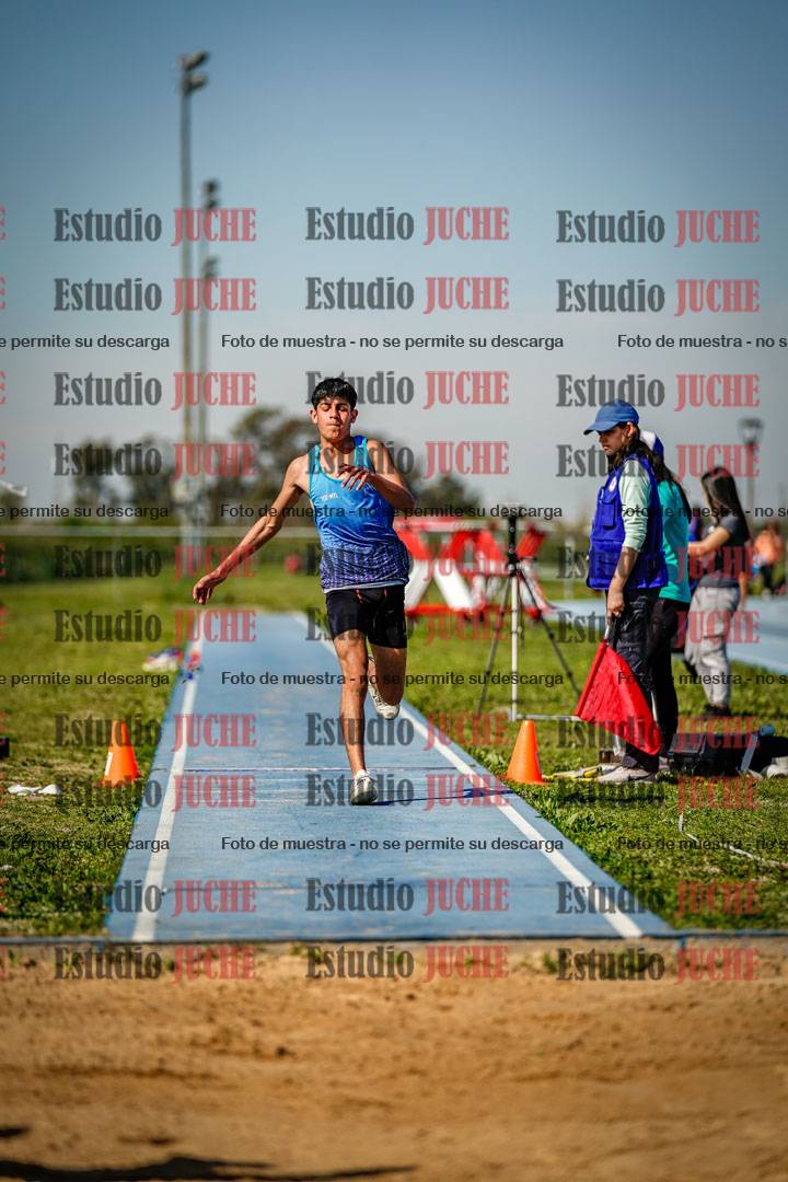 Fotos del salto triple de varones