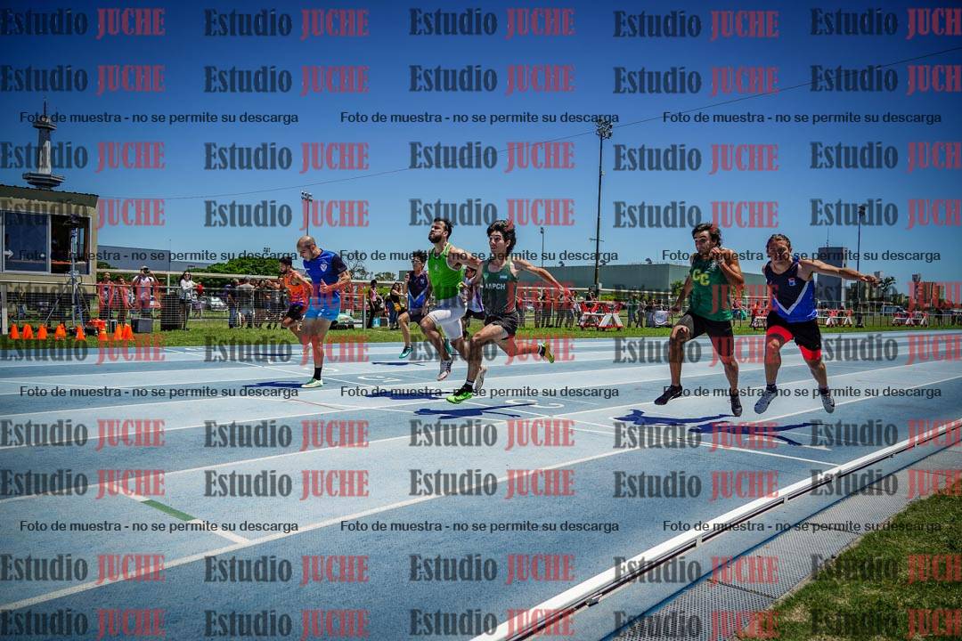 Fotos de los 100 m llanos de varones