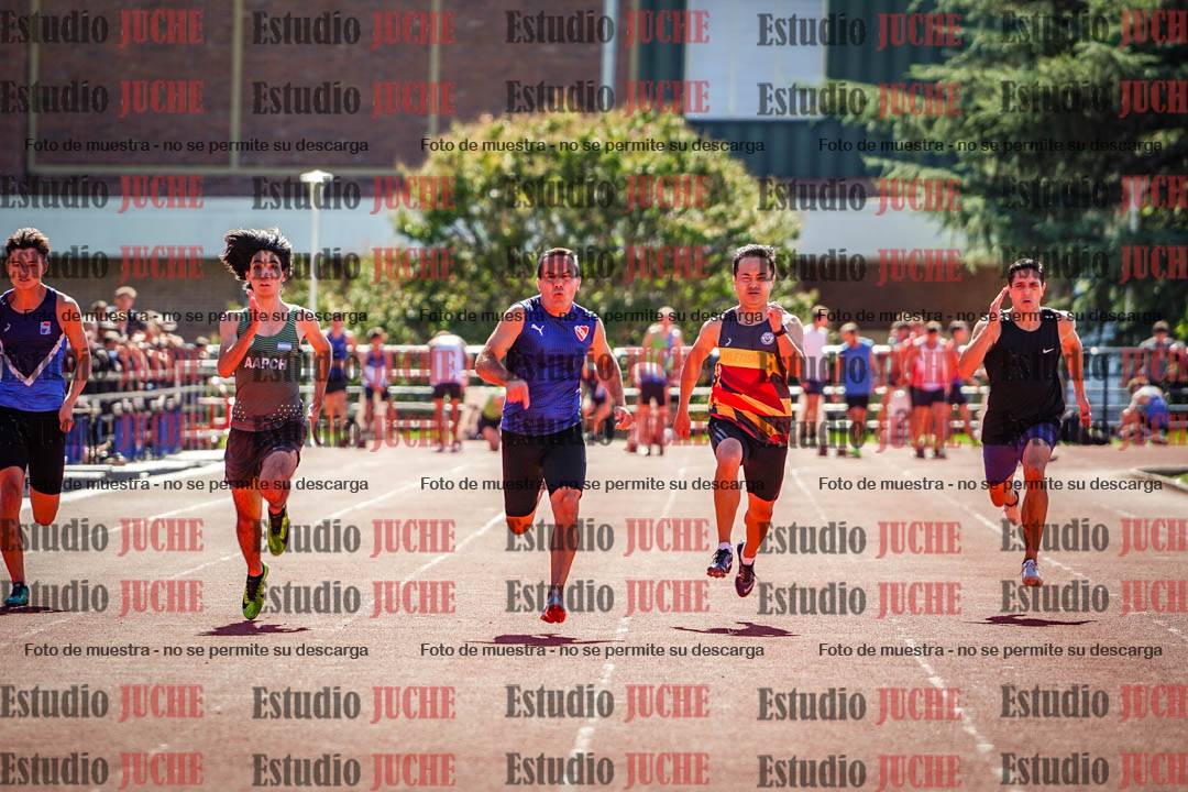 Fotos de los 100 m llanos de varones