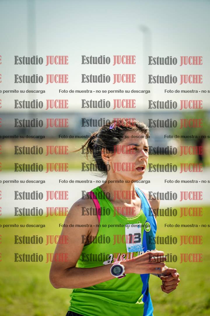 Fotos de los 5000 m de mujeres y varones - serie 2