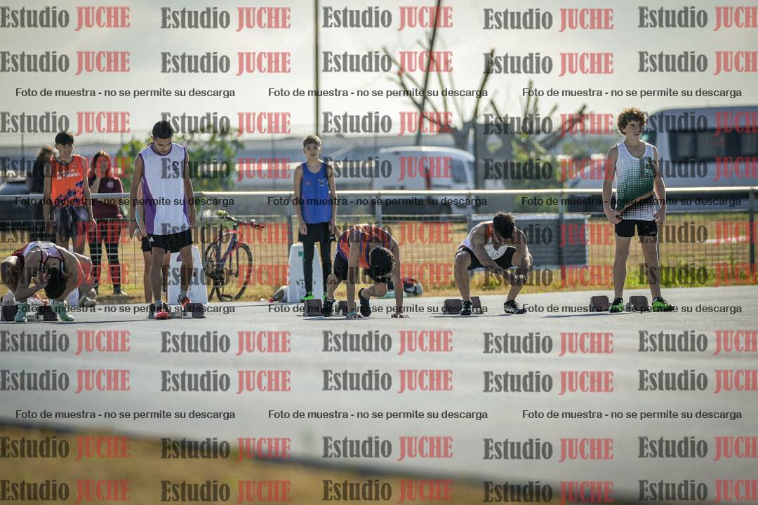Fotos de los 100 m llanos de varones