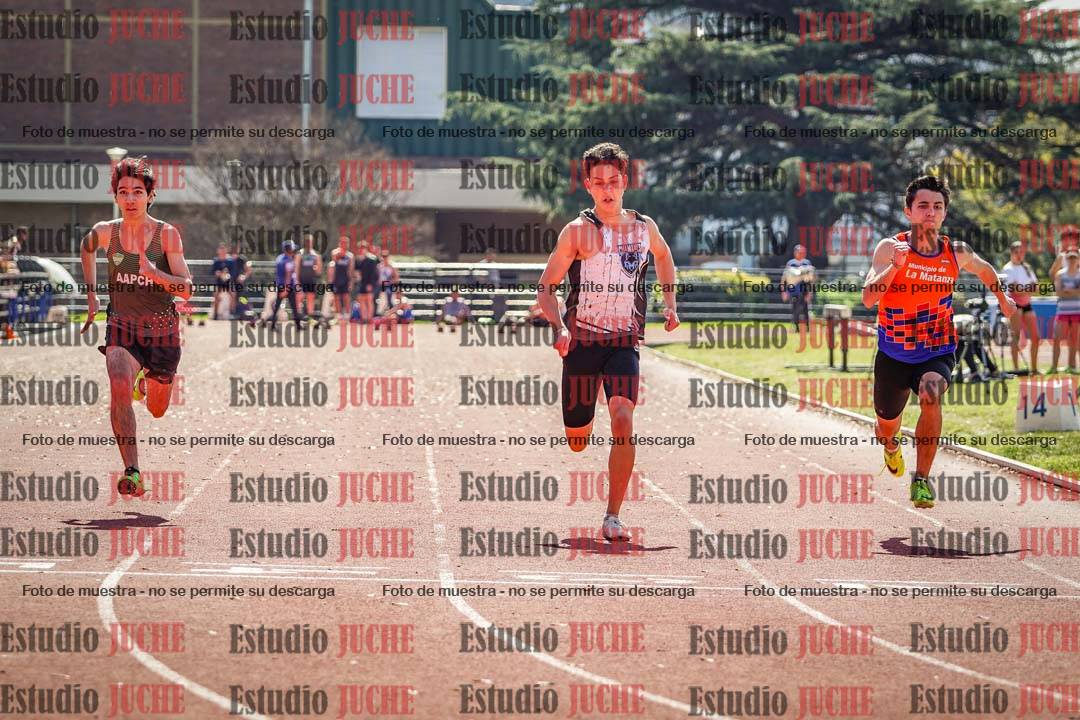 Fotos de los 100 m llanos de varones