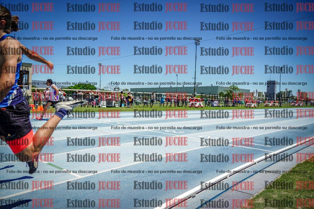 Fotos de los 100 m llanos de varones