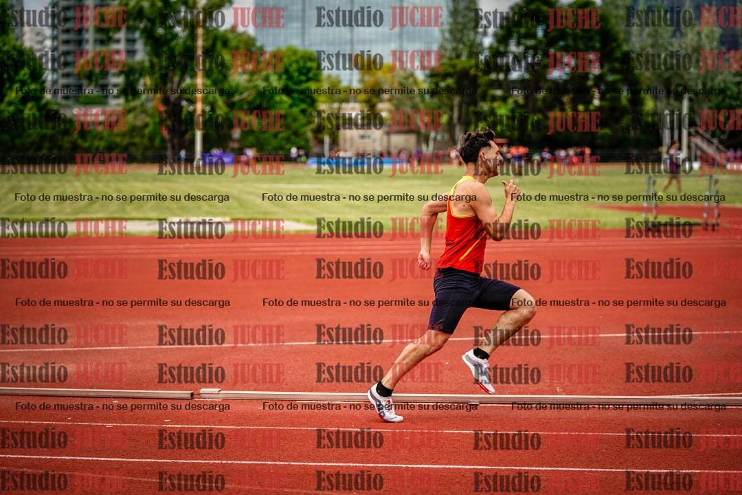 Fotos de los 200 m llanos de varones