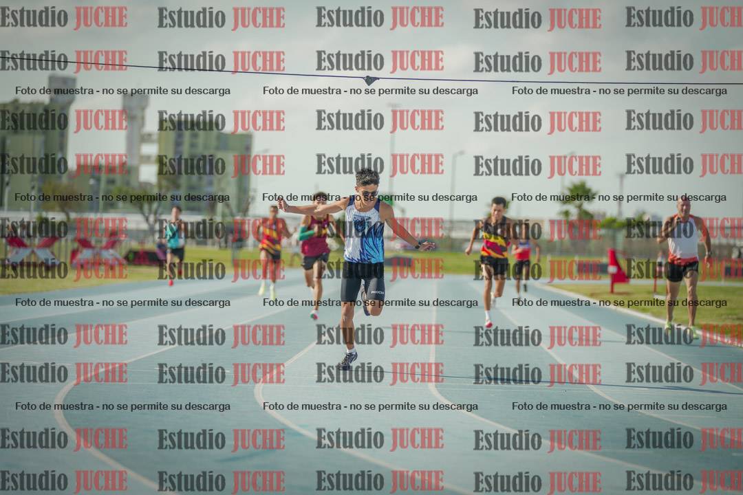 Fotos de los 400 m llanos de varones