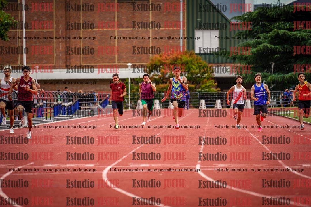 Fotos de los 200 m llanos de varones