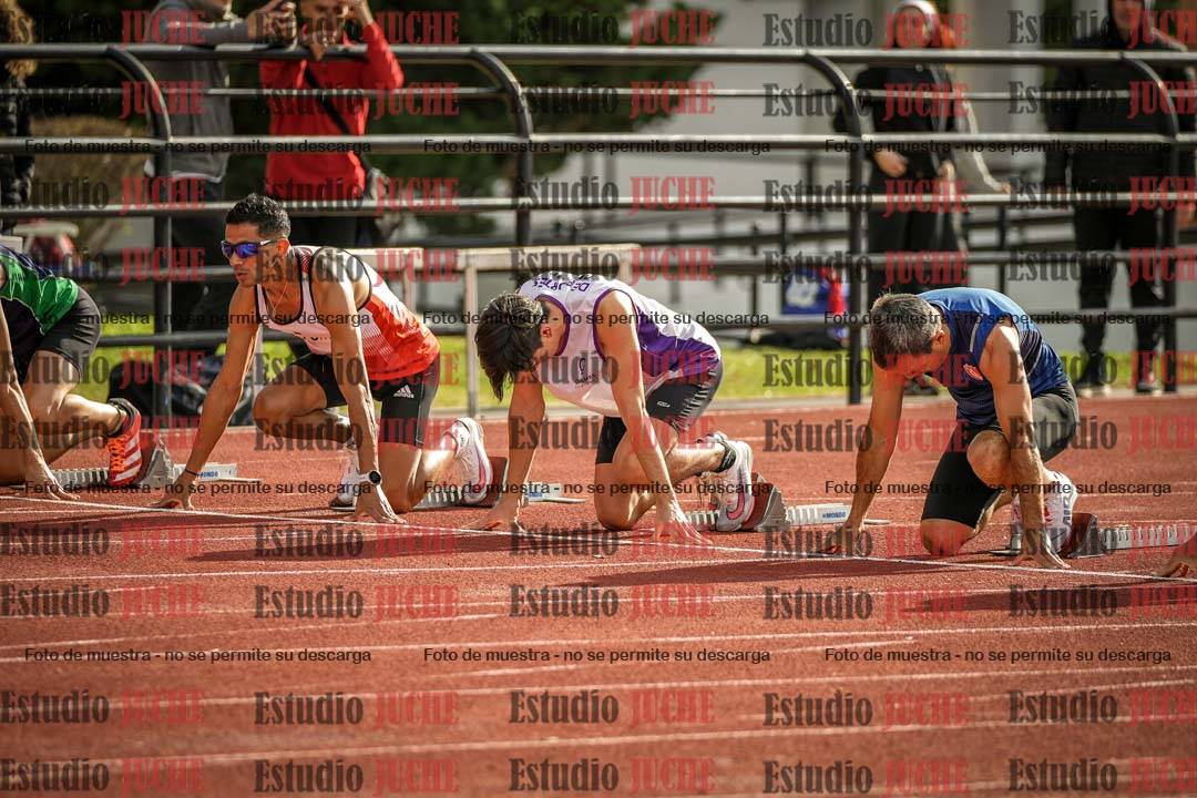 Fotos de los 100 m llanos de varones