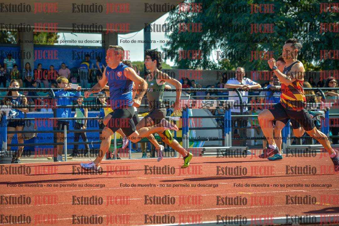 Fotos de los 100 m llanos de varones