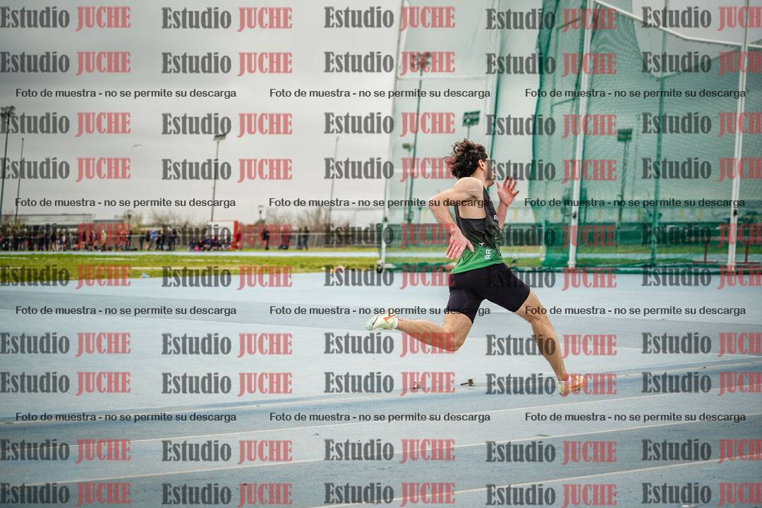 Fotos de los 400 m llanos de varones