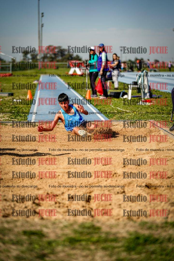 Fotos del salto triple de varones