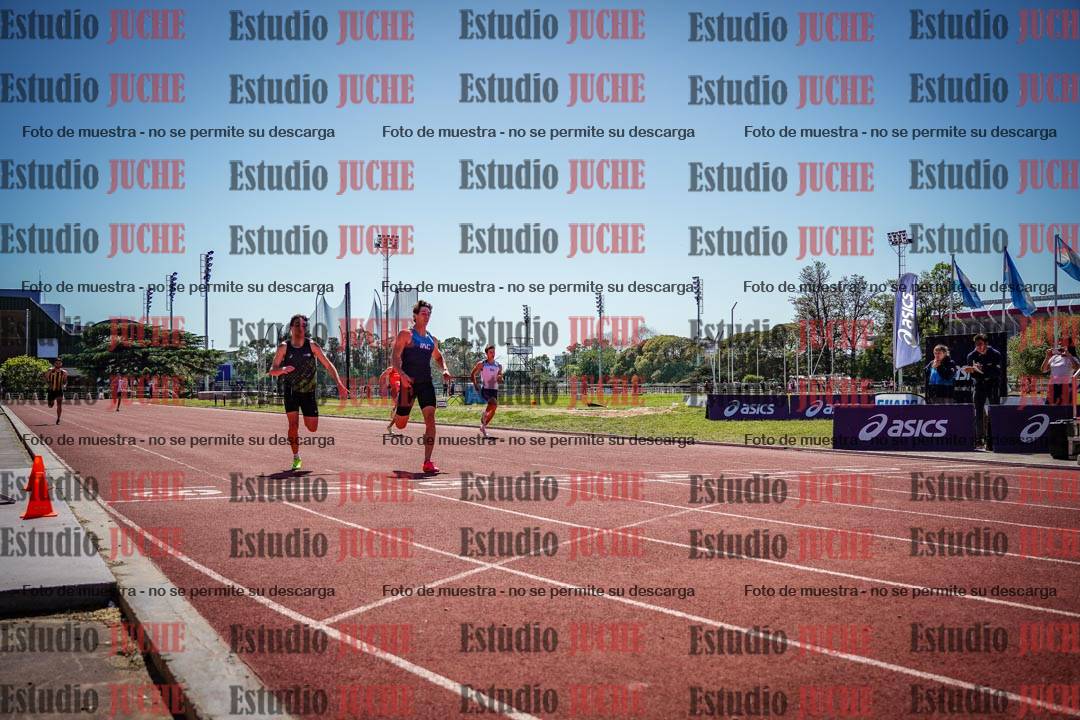 Fotos de los 200 m llanos de varones