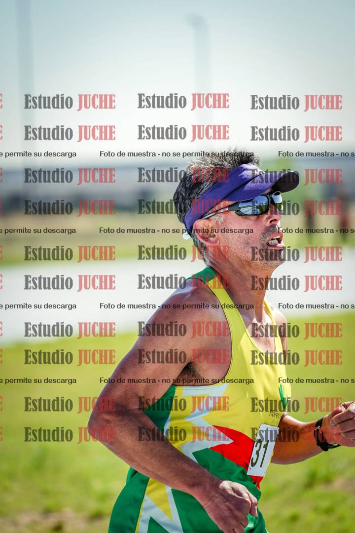Fotos de los 5000 m de mujeres y varones - serie 2