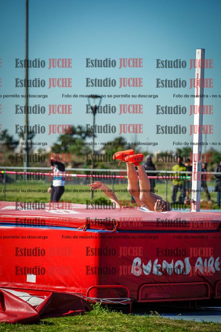 Fotos del salto en alto de mujeres - todas las categorías (incluye combinadas)