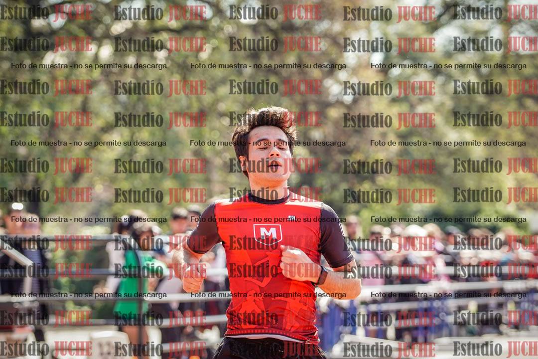 Fotos de los 100 m llanos de varones