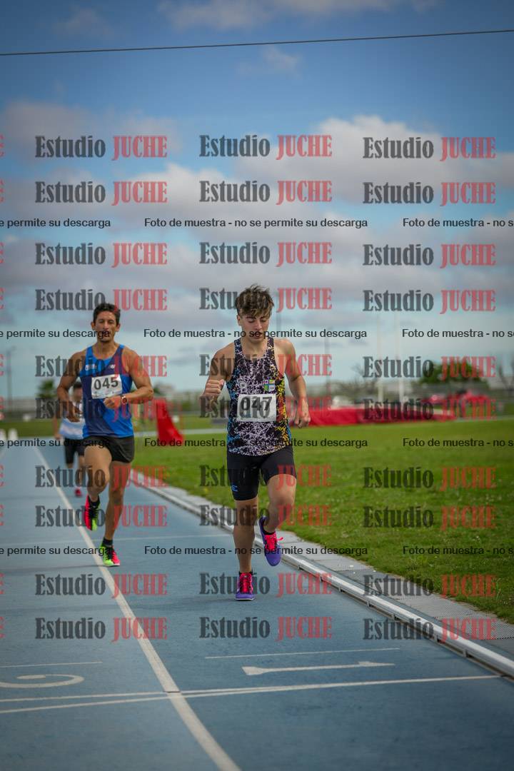 Fotos de los 1000 m llanos de varones