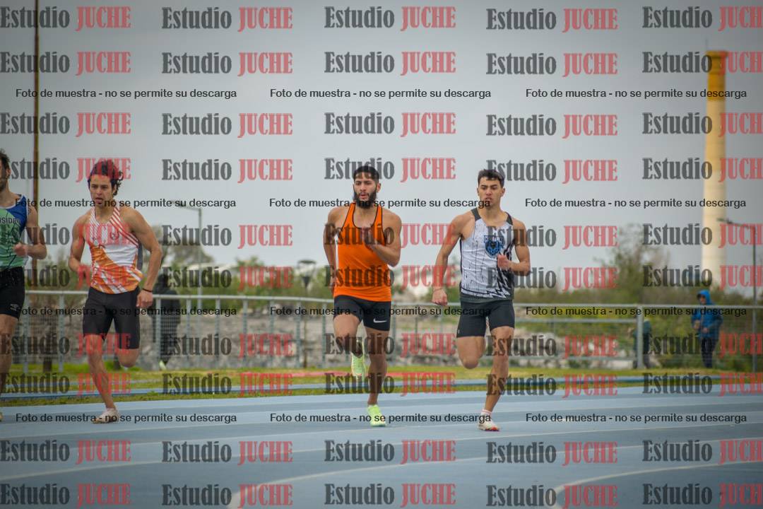 Fotos de los 400 m llanos de varones