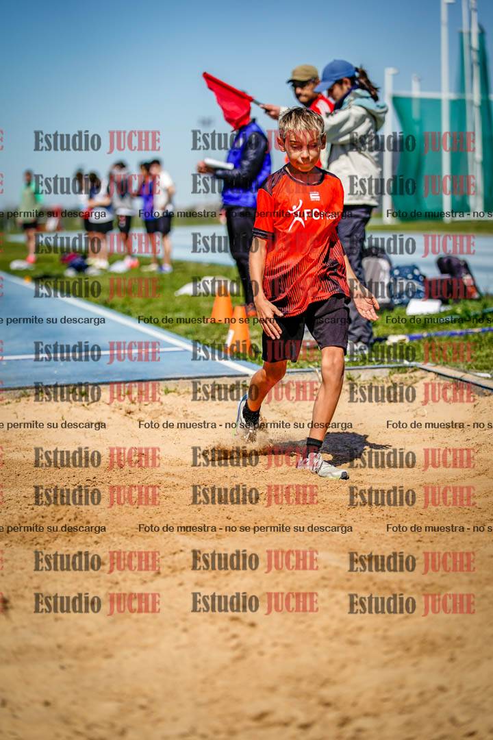 Fotos del salto en largo de varones - U15