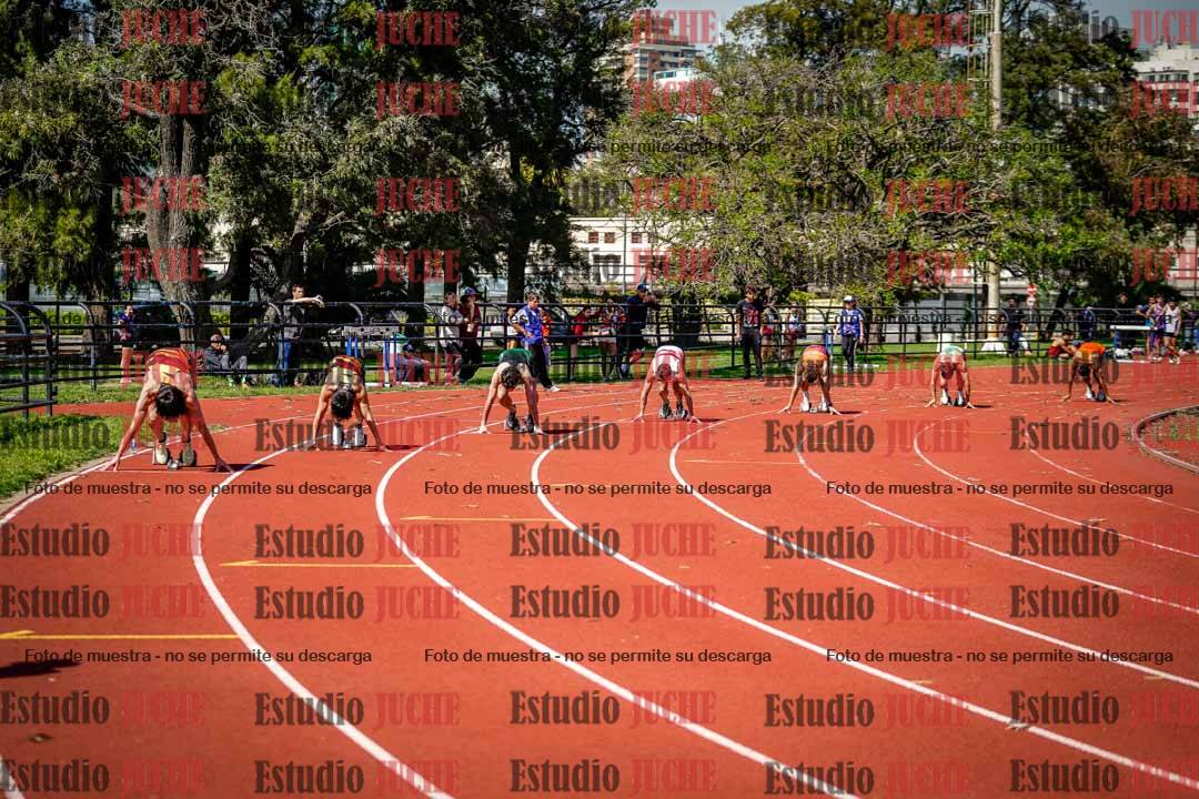 Fotos de los 200 m llanos de varones