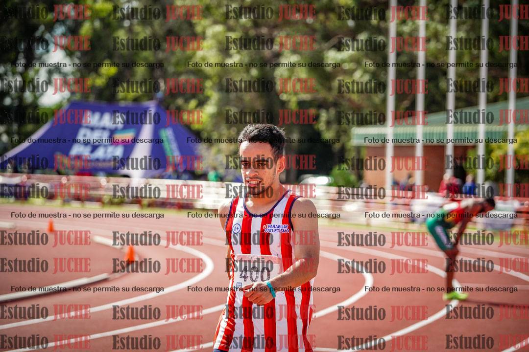 Fotos de algunos extras y podios del día 3