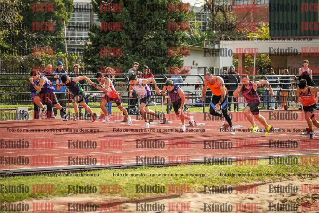Fotos de los 100 m llanos de varones