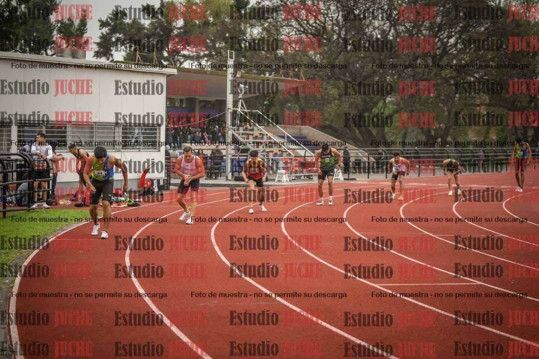 Fotos de los 800 m llanos de varones