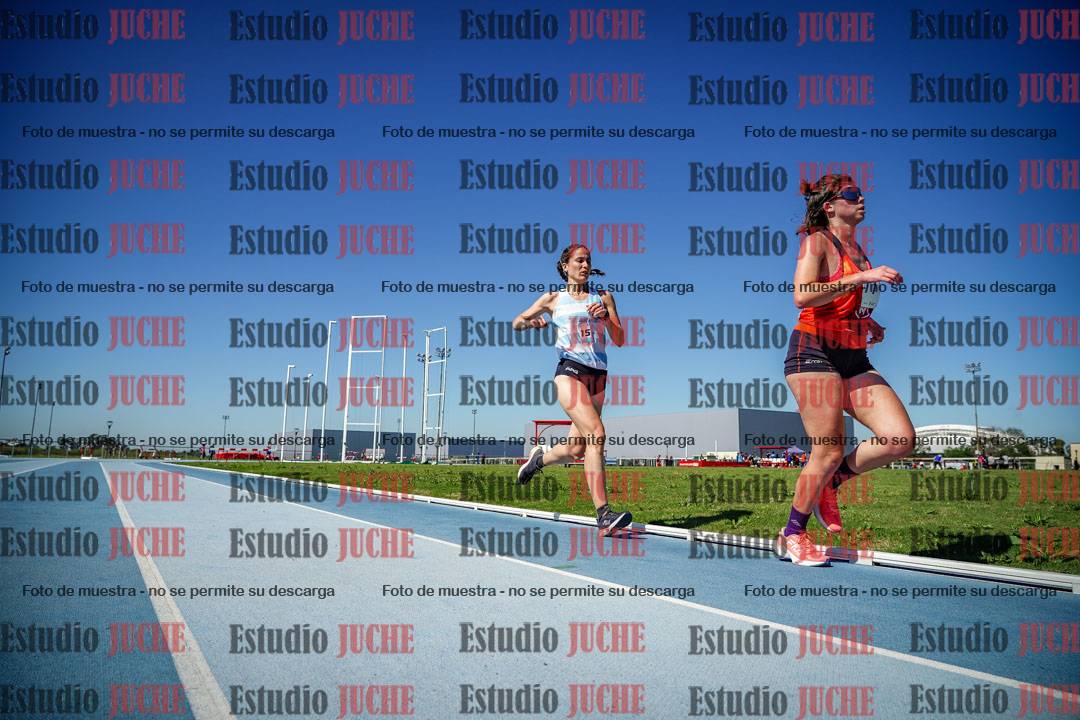 Fotos de los 5000 m de mujeres y varones - serie 2