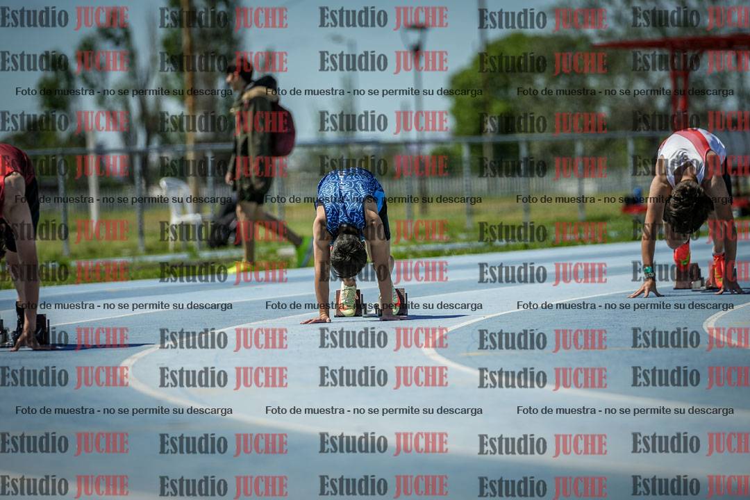 Fotos de los 200 m llanos de varones