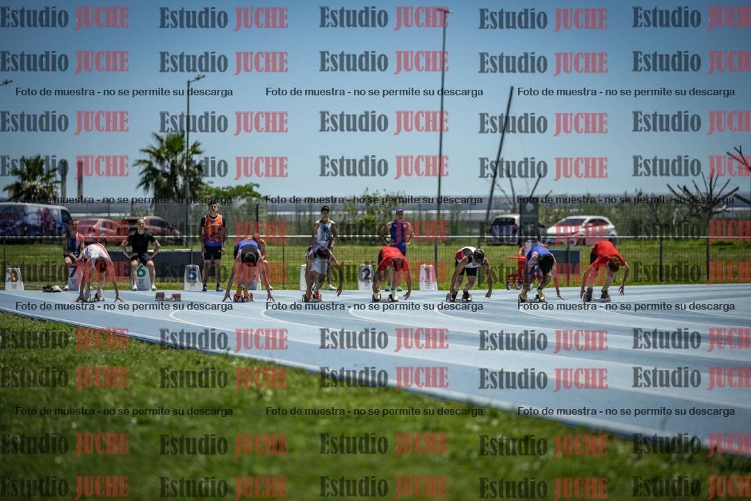 Fotos de los 100 m llanos de varones