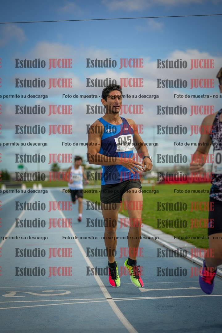 Fotos de los 1000 m llanos de varones