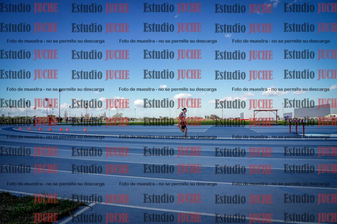 Fotos de los 200 m llanos de varones