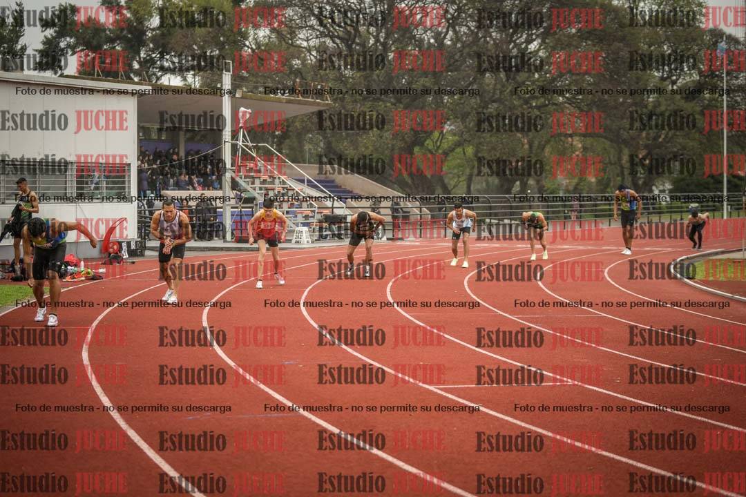 Fotos de los 800 m llanos de varones