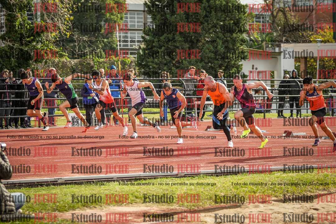 Fotos de los 100 m llanos de varones