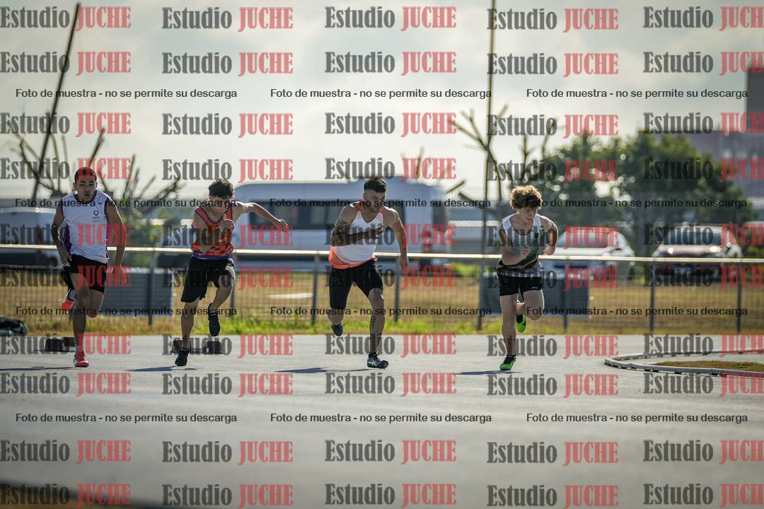 Fotos de los 100 m llanos de varones