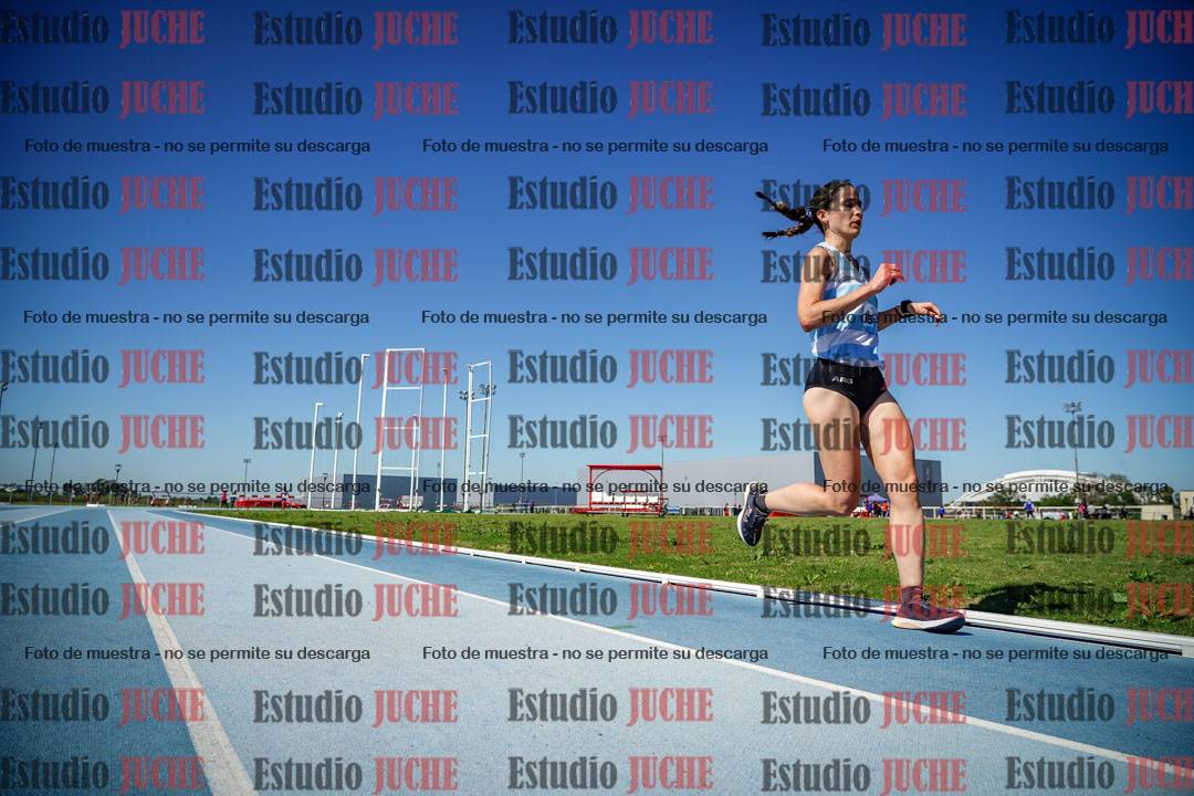 Fotos de los 5000 m de mujeres y varones - serie 2