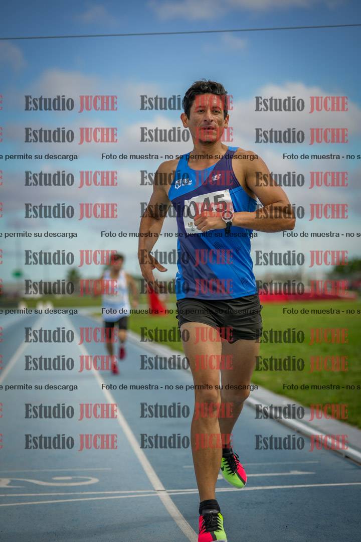 Fotos de los 1000 m llanos de varones