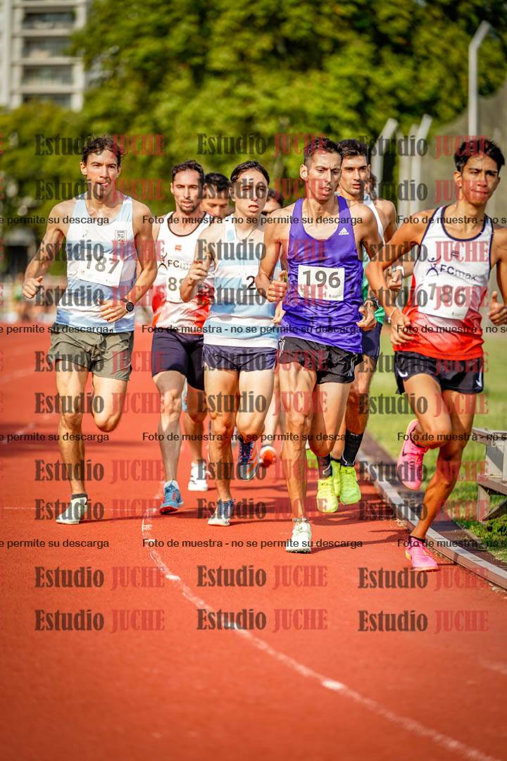 Fotos de los 3000 m llanos de varones