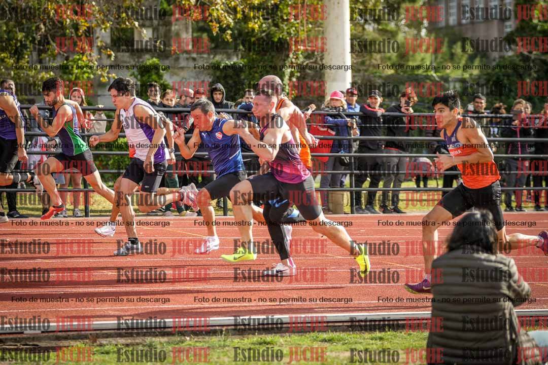 Fotos de los 100 m llanos de varones