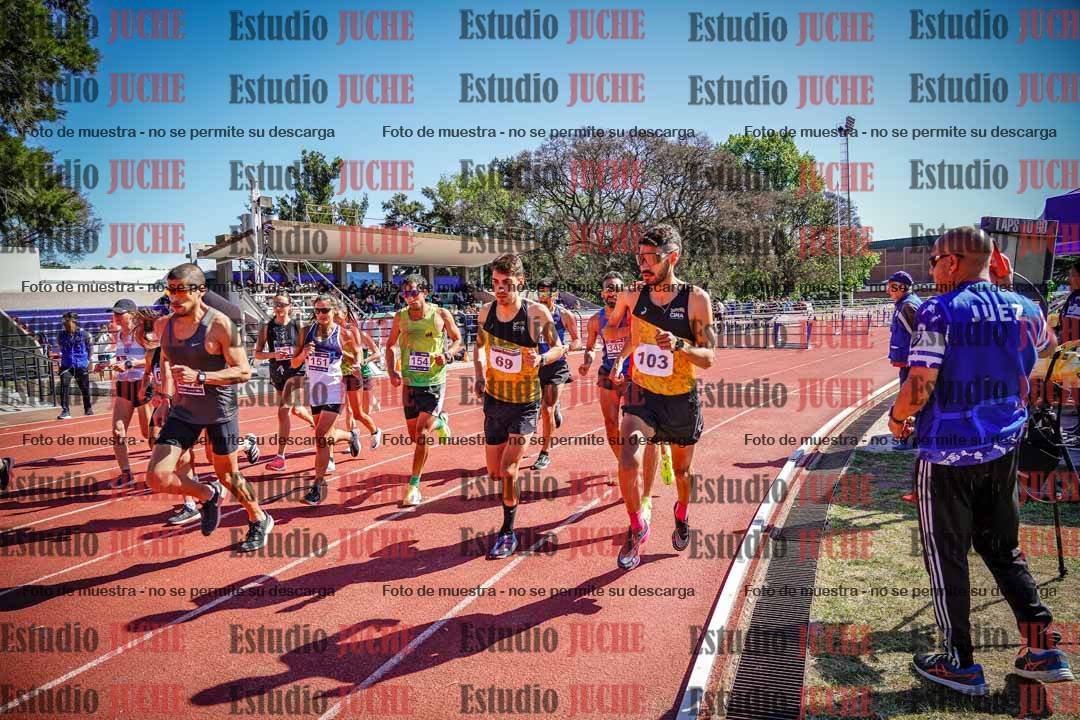 Fotos de los 10.000 m de mujeres y varones - serie 2