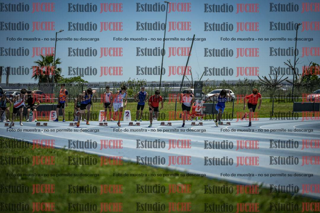 Fotos de los 100 m llanos de varones