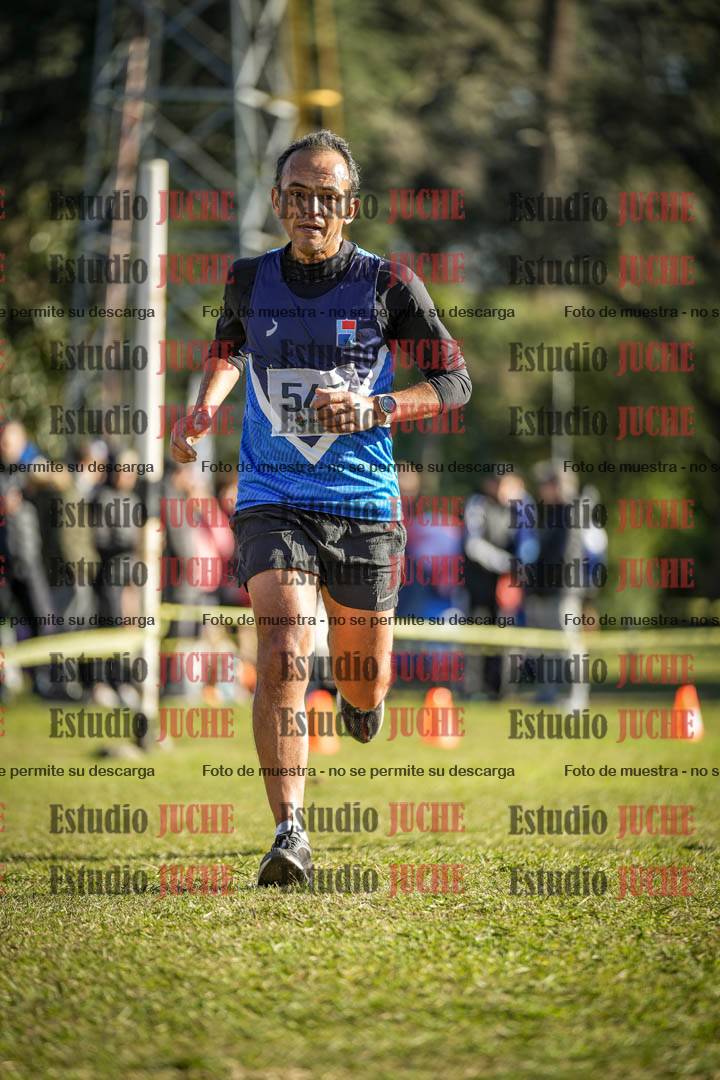 Fotos de la llegada del cross de 4000 m - varones