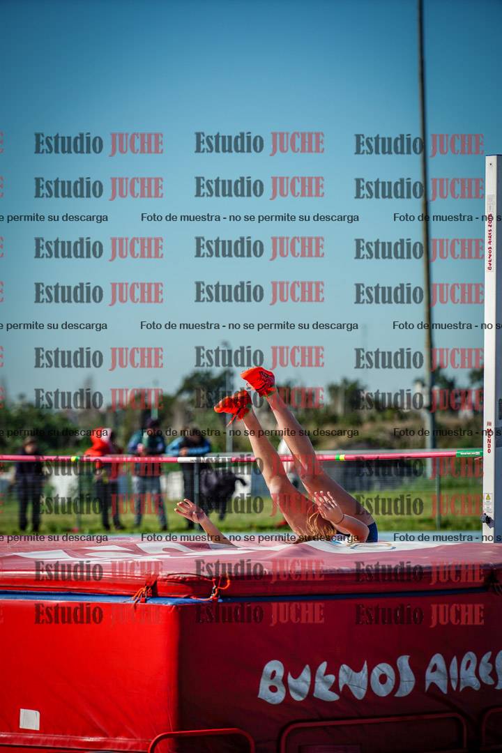 Fotos del salto en alto de mujeres - todas las categorías (incluye combinadas)