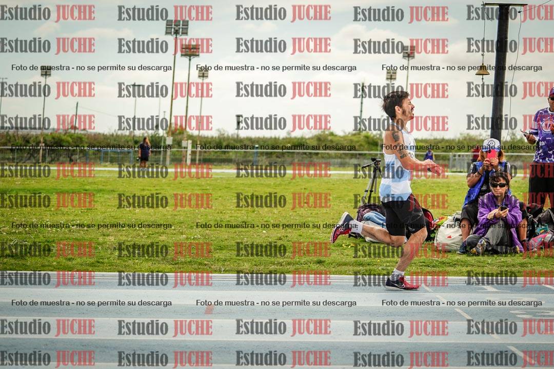 Fotos de los 1000 m llanos de varones