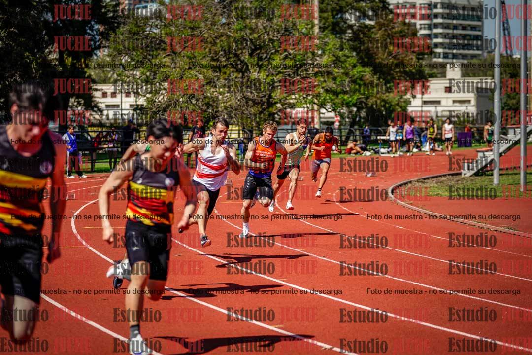 Fotos de los 200 m llanos de varones