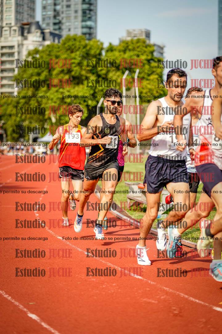 Fotos de los 3000 m llanos de varones
