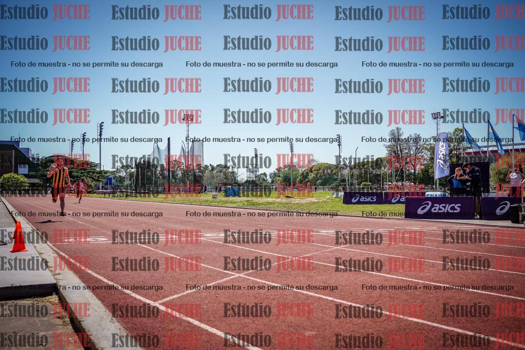 Fotos de los 200 m llanos de varones