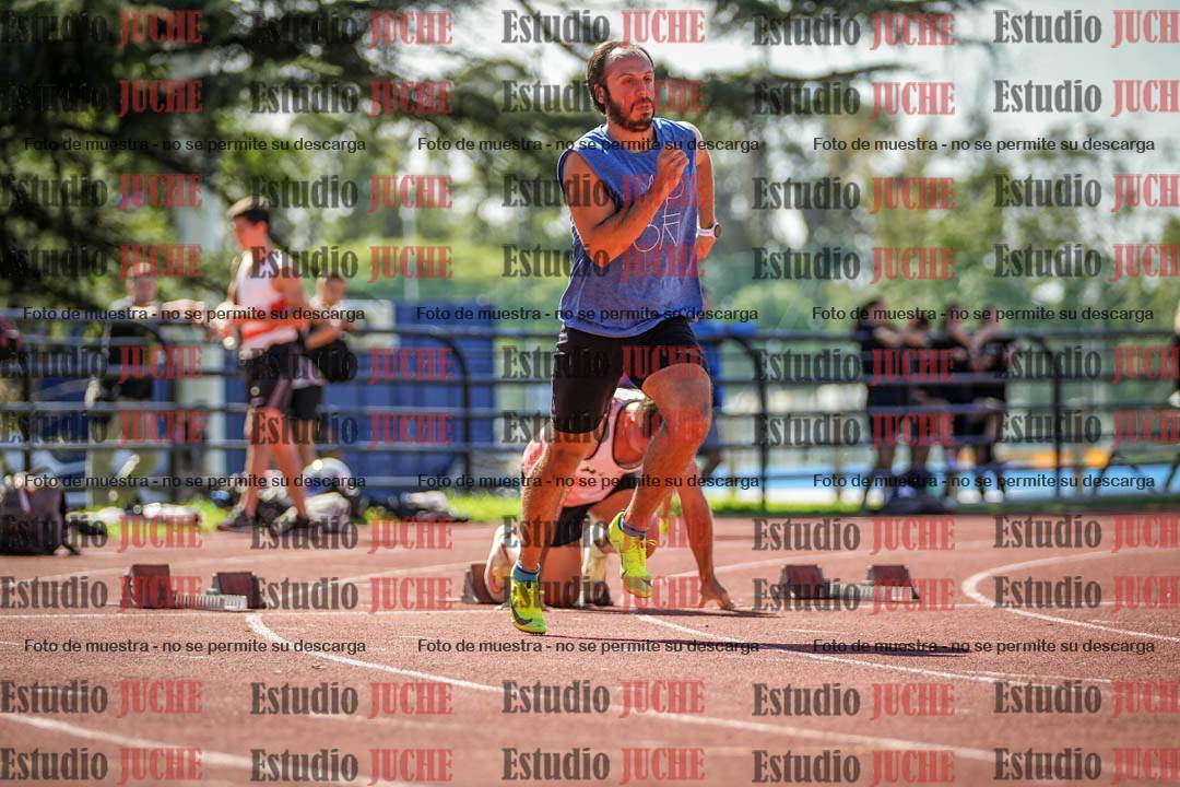 Fotos de los 100 m llanos de varones
