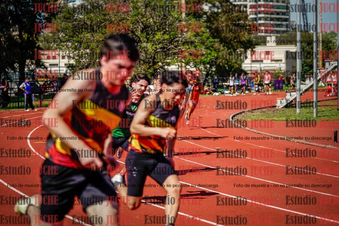 Fotos de los 200 m llanos de varones